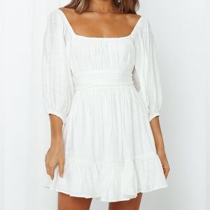 Hello Molly BNWT fit & flare, 3/4 slv, open tie-back white flowy boho dress sz S